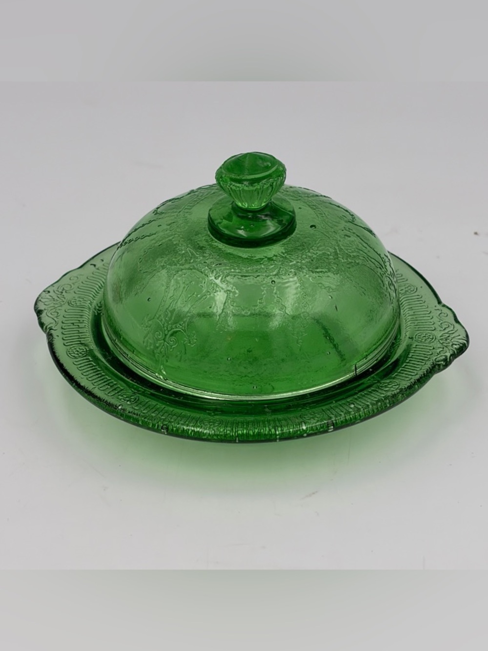 Vintage Green Depression Glass Mini Dish W/ Lid Doll Size Cake Dish 4”W